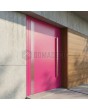 Moderne rosa Drehtür für den Außenbereich