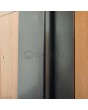 LIM V35 - Aluminium-Haustür mit Holzstruktur und Inox-Dekor